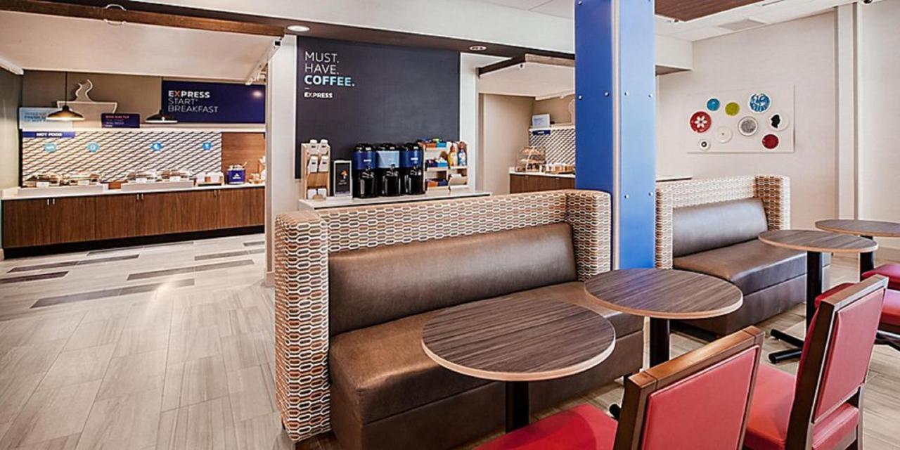 Hotel Express & - I-70 By Ihg
