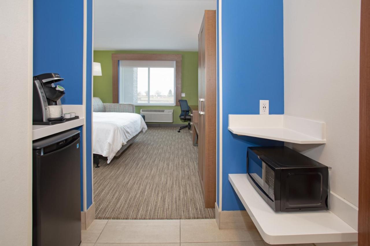 Express & - I-70 By Ihg